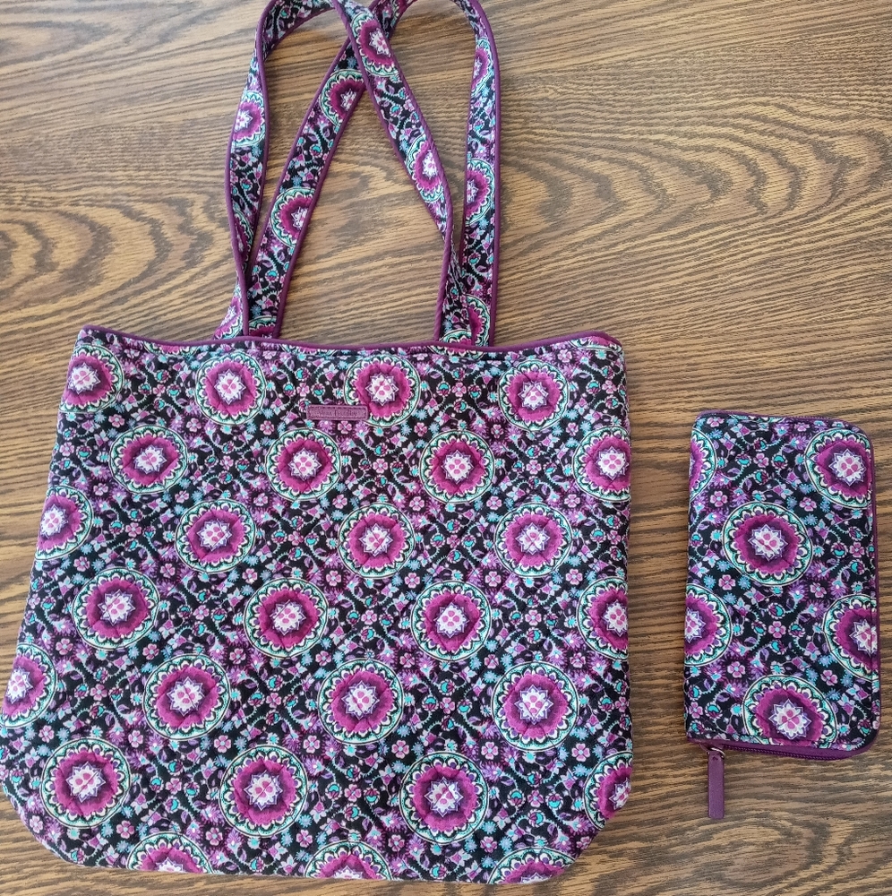 Vera Bradley Lilac MedallionTote and Wallet Set